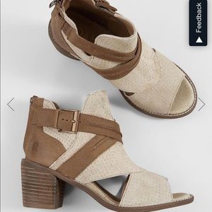 Women’s Roan by Bed Stu Natalie sandal